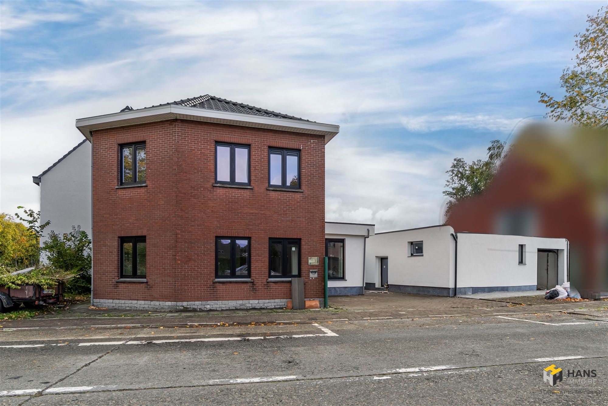 Gerenoveerd woonhuis (248 m²) met garage en magazijn in Bornem - foto 1