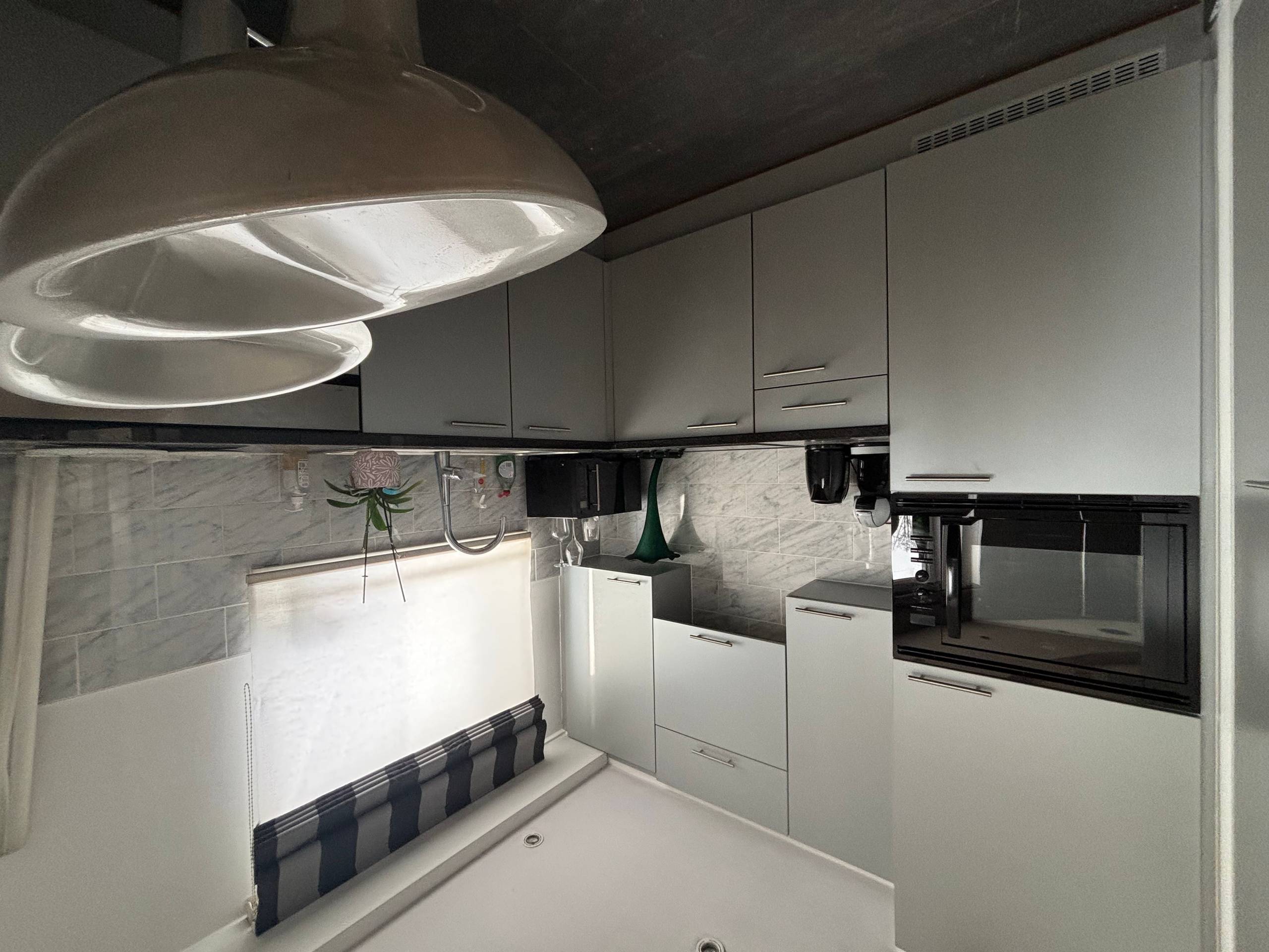 Elsene – Exclusief 2-slaapkamer penthouse gemeubeld met terrassen en adembenemend uitzicht - foto 3