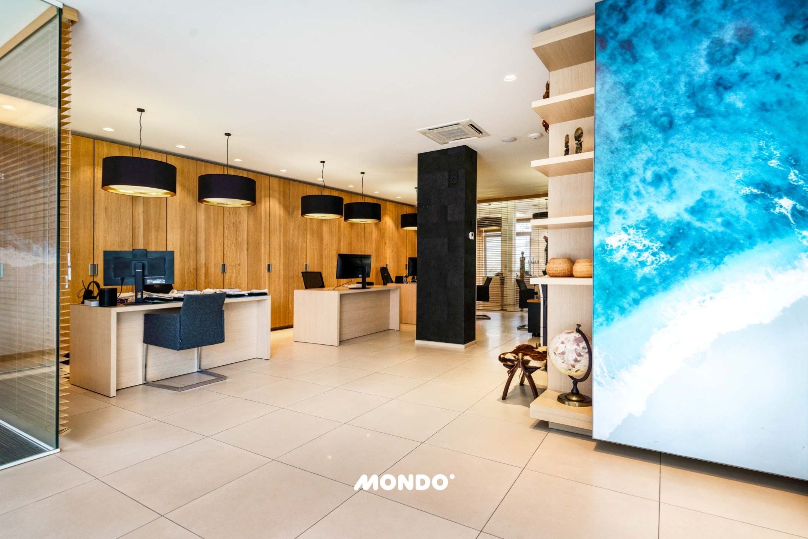 Strategisch gelegen comm. gelijkvloers (108 m²) te koop in centrum Wolvertem. - foto 1