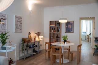 Berchem blijft zo’n plek waar alles mooi in balans voelt: levendig maar niet druk, stedelijk maar met ademruimte. In deze gegeerde buurt ligt...