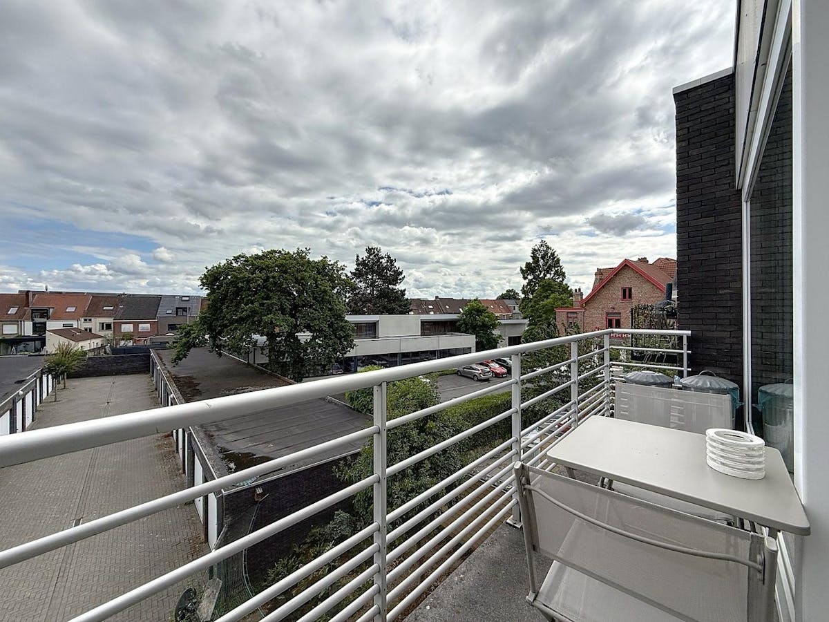 Appartement prêt à emménager à vendre à Sint-Andries avec 1 chambre et terrasse - photo 4