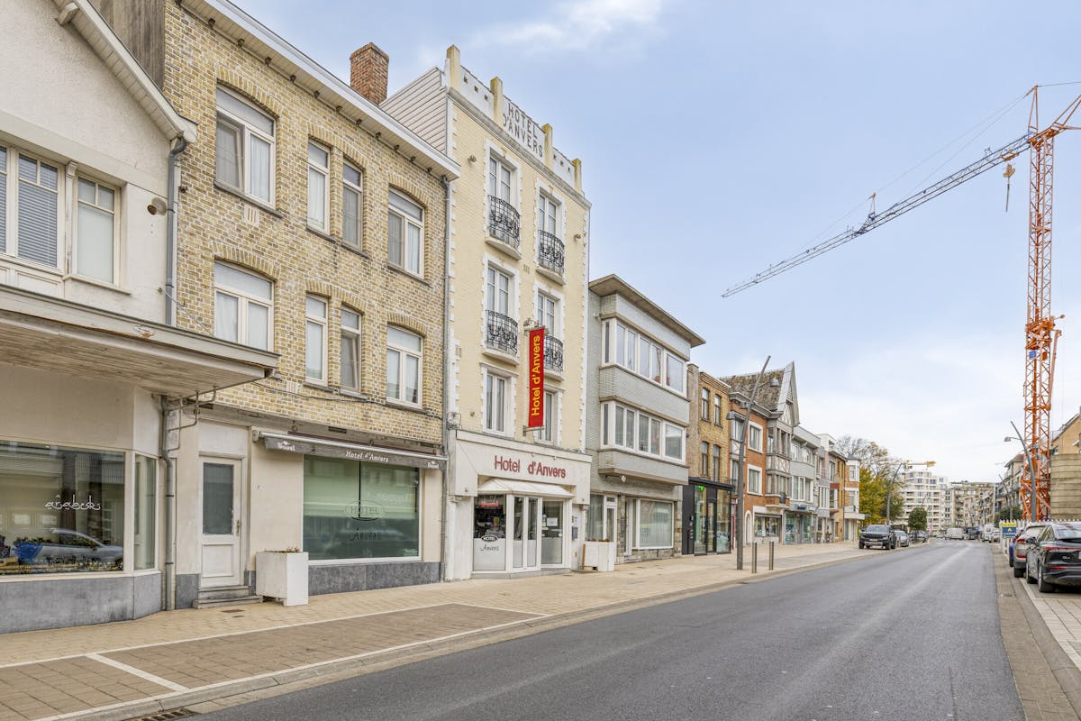 Renovatie- of investeringsproject in het hartje van De Panne - foto 3