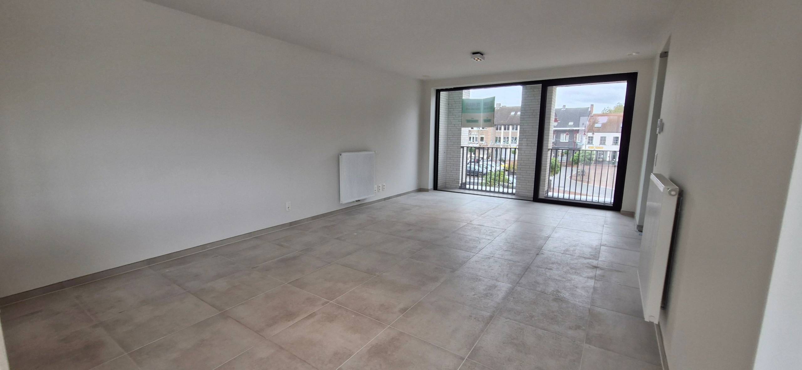 Royaal penthouse in hartje Lichtervelde te huur - foto 2