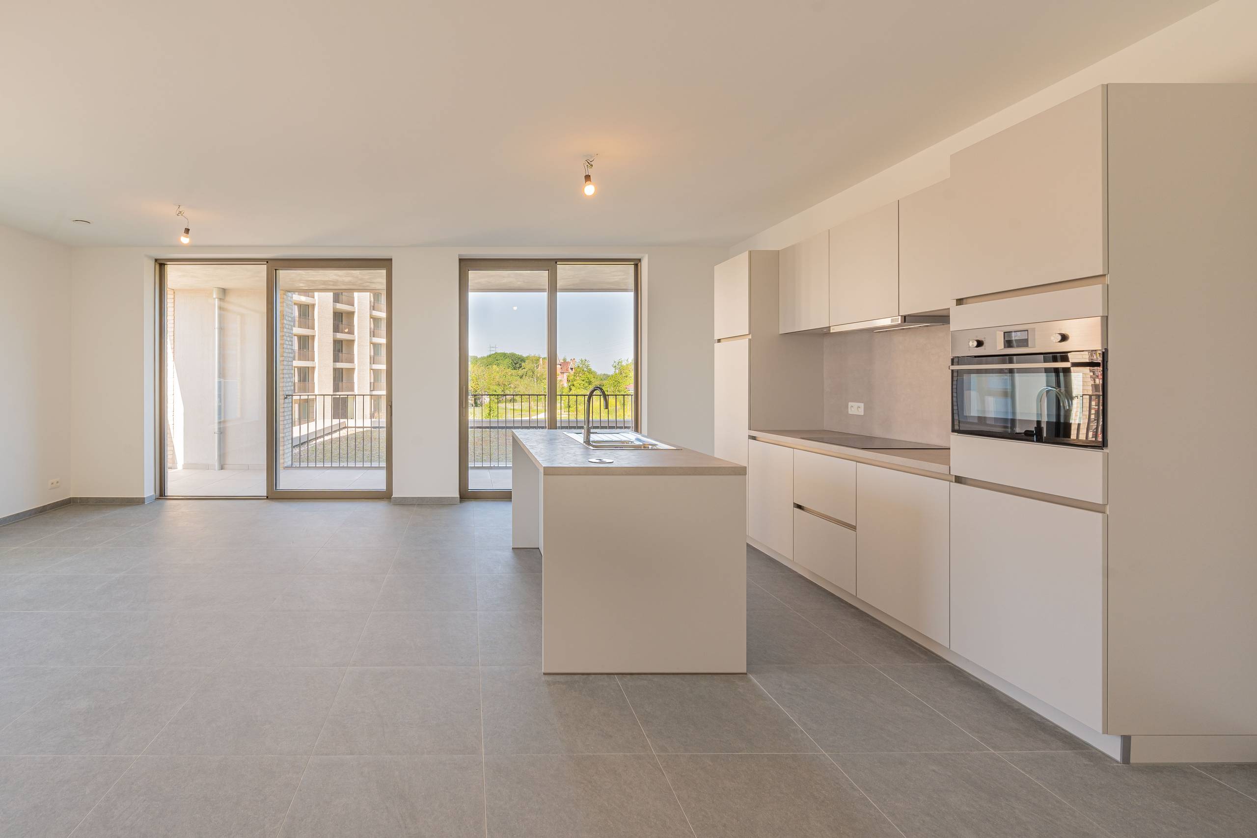 Nieuwbouwappartement met 2 slaapkamers en ruim terras - foto 2