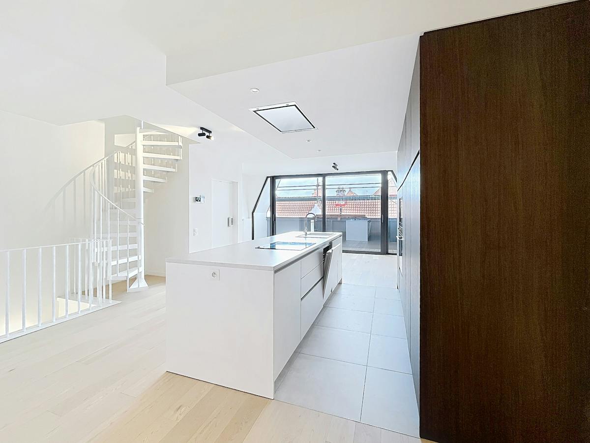 Uniek huis te huur met 4 slaapkamers in het centrum van Brugge - foto 5
