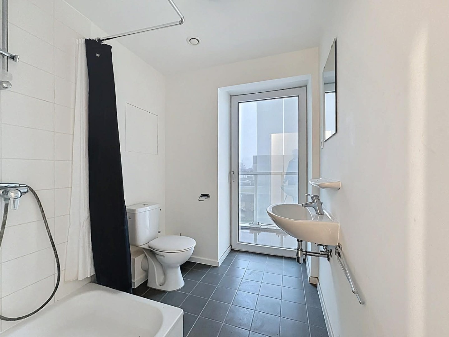 Apartment for rent in Antwerp with 1 bedroom - photo 4