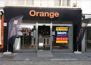 Commercial à louer à Hal