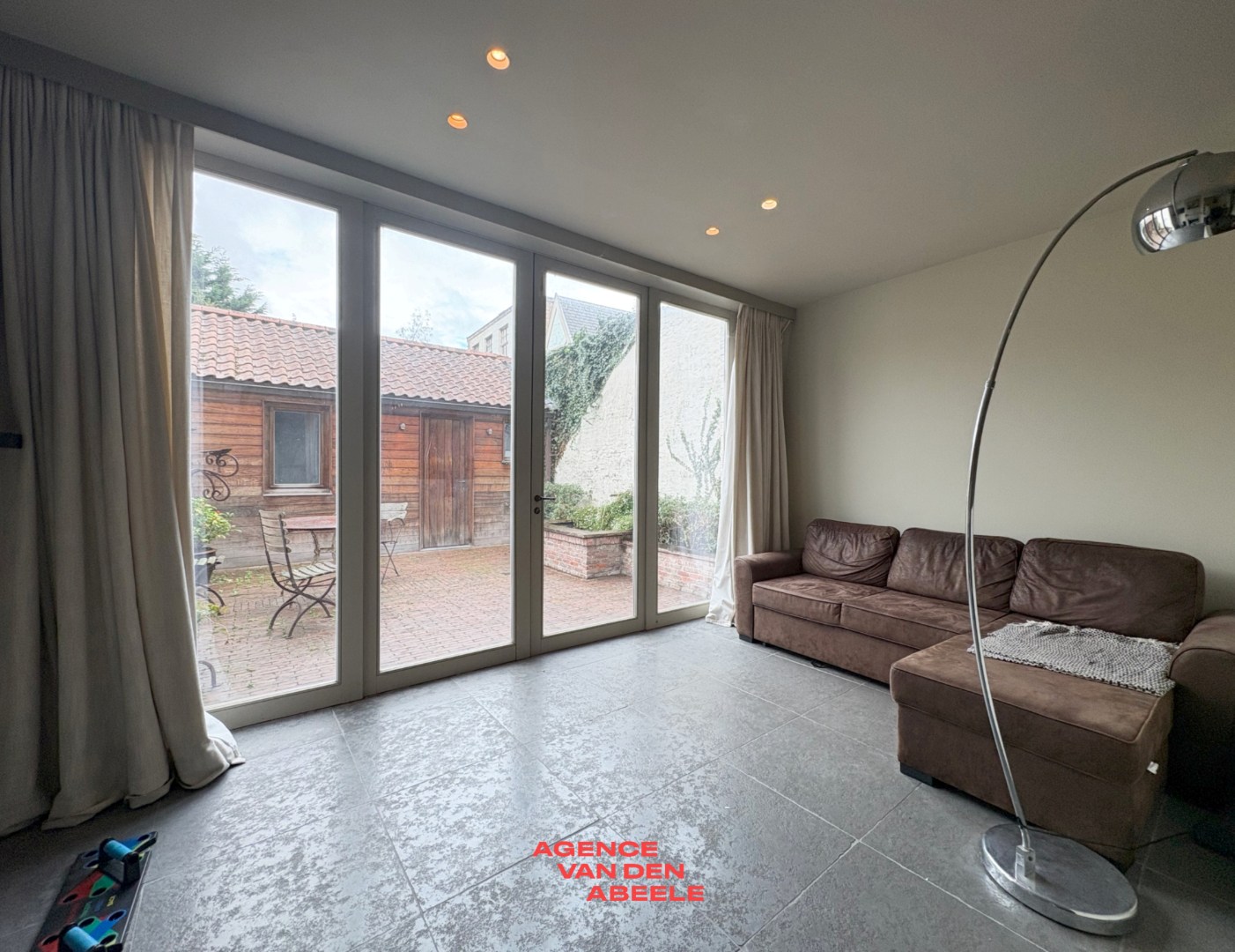 High class woning met stadskoer - foto 1