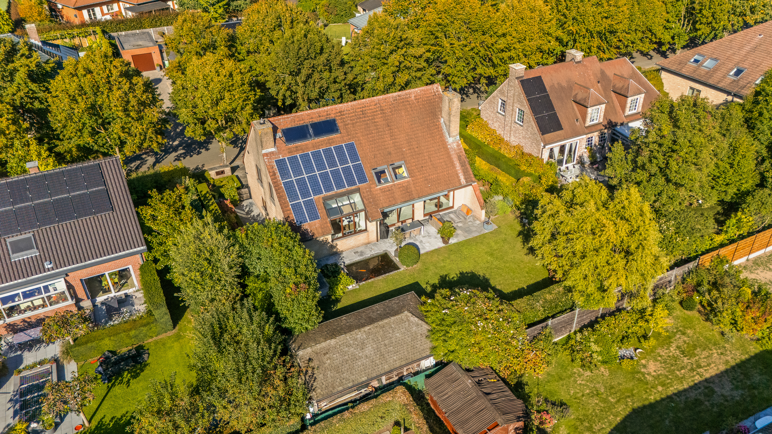 Instapklare gezinswoning in rustige, residentiële, wijk - foto 1