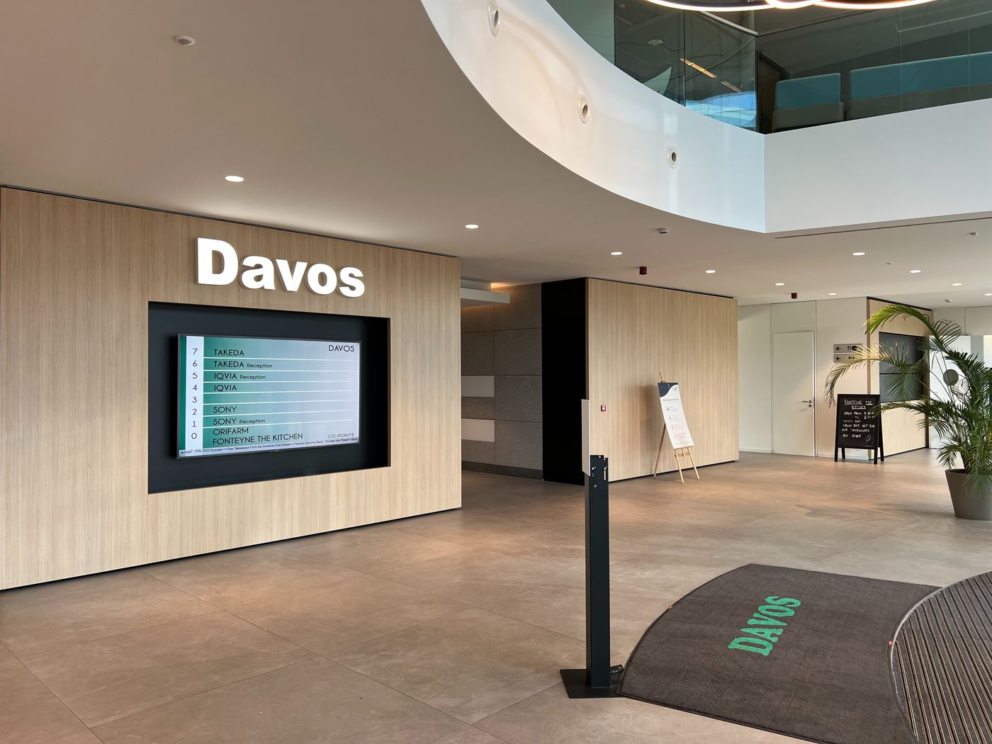 907 m² kwalitatieve kantoren nabij R0 - foto 1