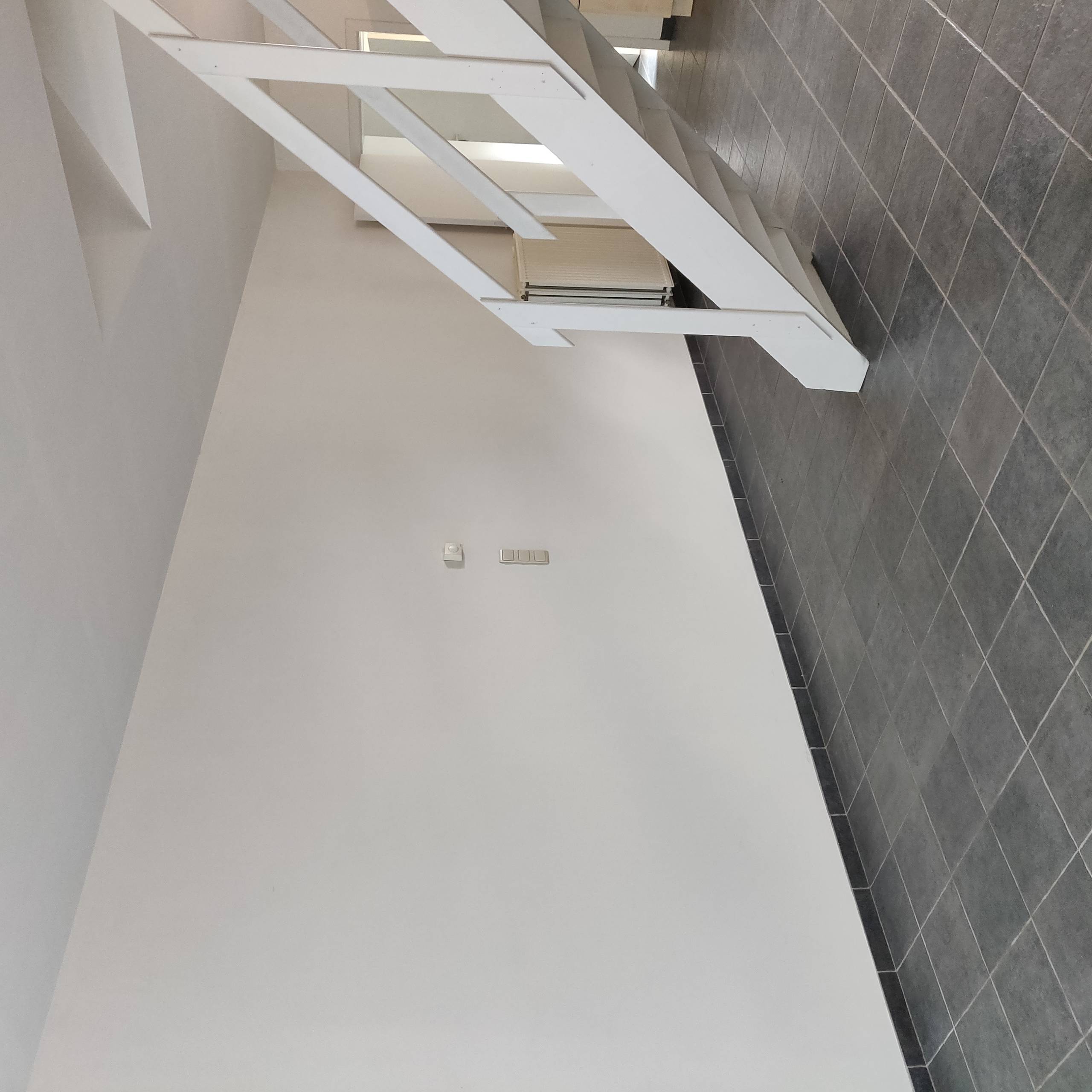 Halfopen woning in het centrum van Boezinge - foto 4