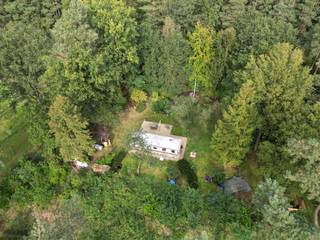 Op zoek naar een buitengewone woon- of verblijfplaats midden in de natuur?Deze uitzonderlijke eigendom biedt een zeldzame combinatie van charme,...