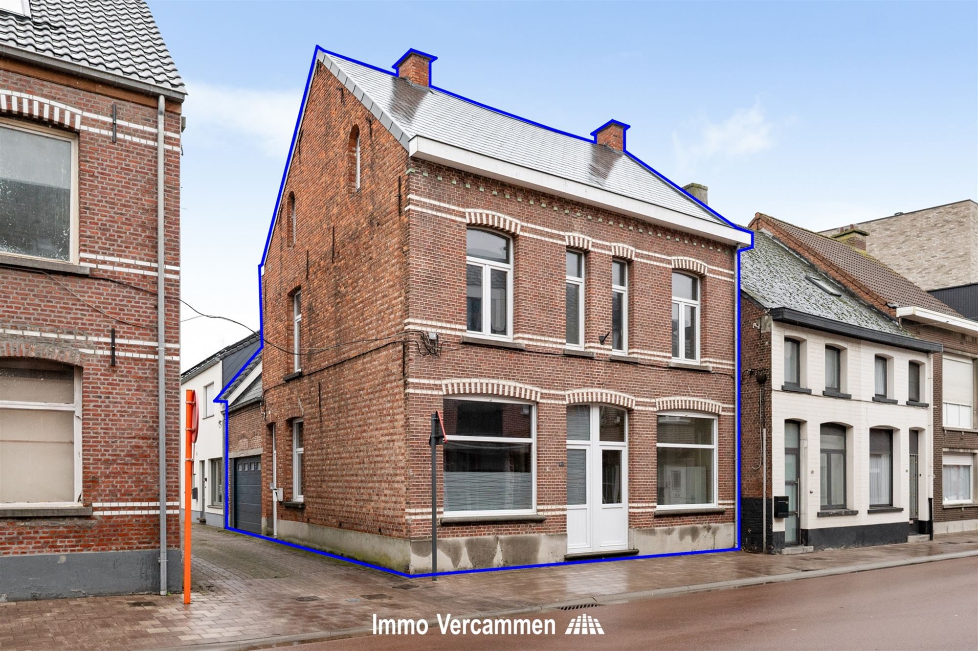 Gemoderniseerde woning met 4 slpks te Putte - foto 1