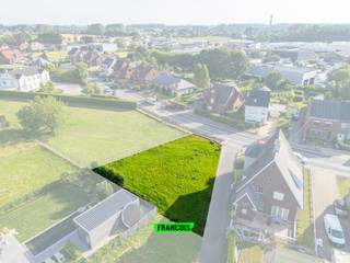 Land for sale in Oosterzele