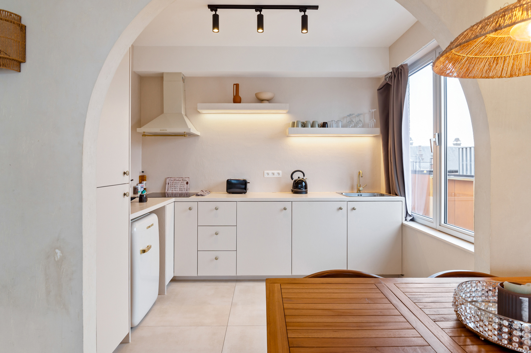 Stijlvol appartement met uitbereidingspotentieel! - foto 2