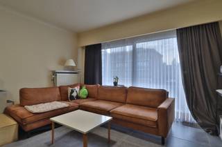 Dit appartement bevindt zich op de eerste verdieping van een gebouw gelegen in het centrum van Beveren nabij park Cortewalle.Het appartement is als...