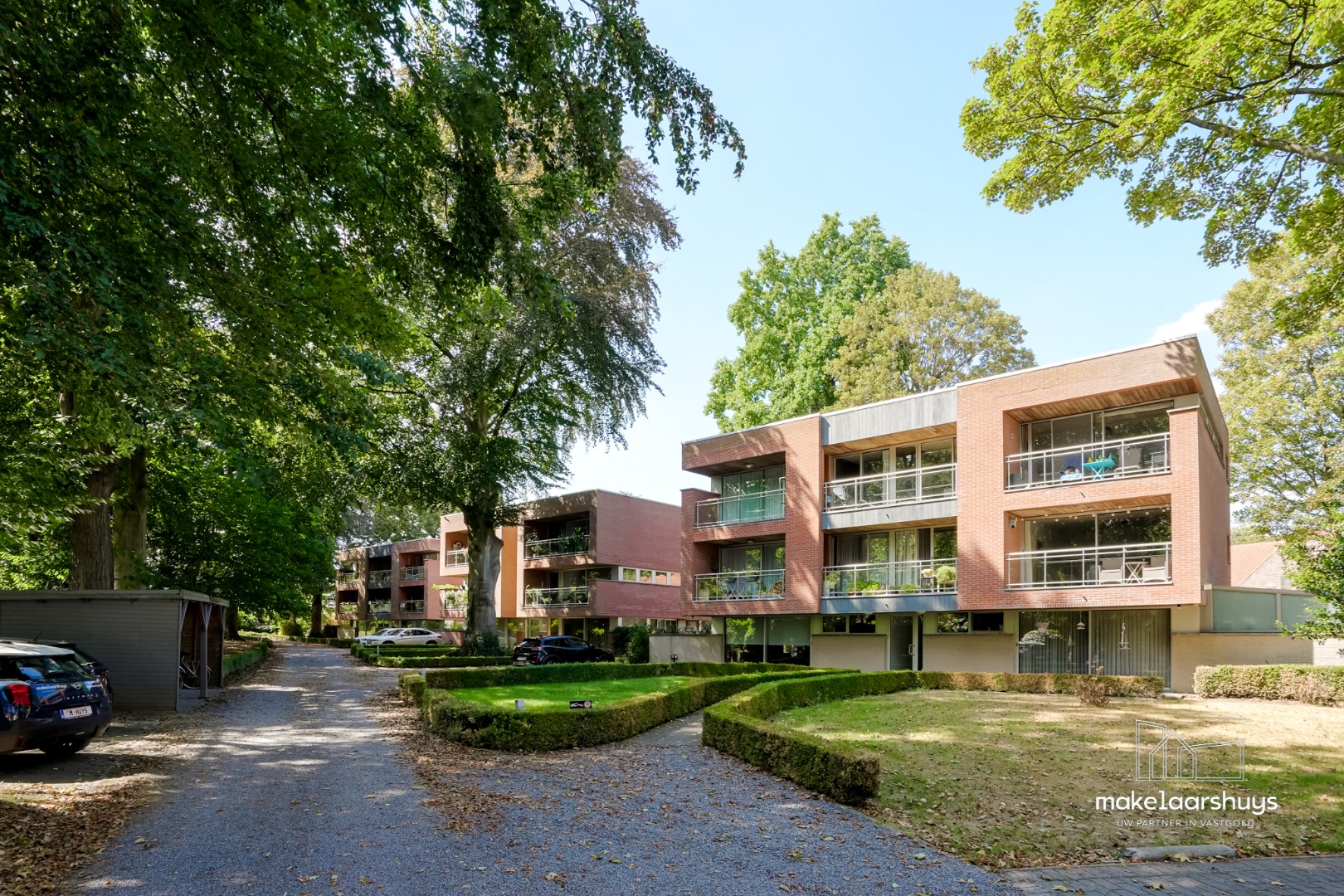 Rustig gelegen 2slp.app met 2 staanpl. te Mariakerke - foto 1