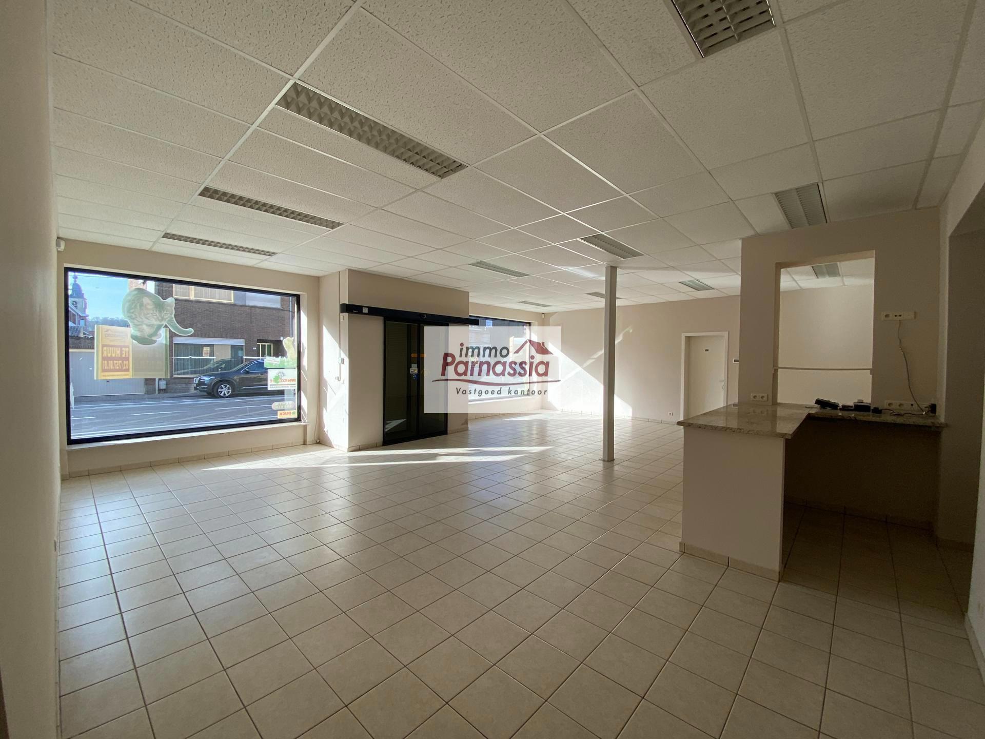 Commercial à louer à Kortenberg - photo 3