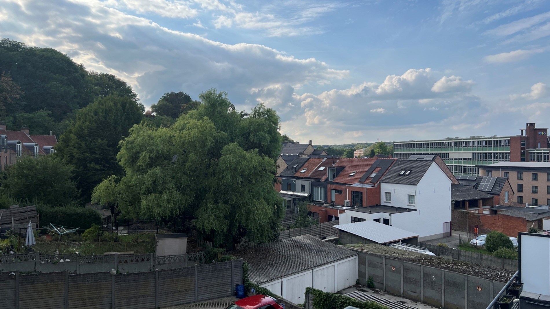 Ruim Dakappartement : 1 slpk, terras, garage - foto 4