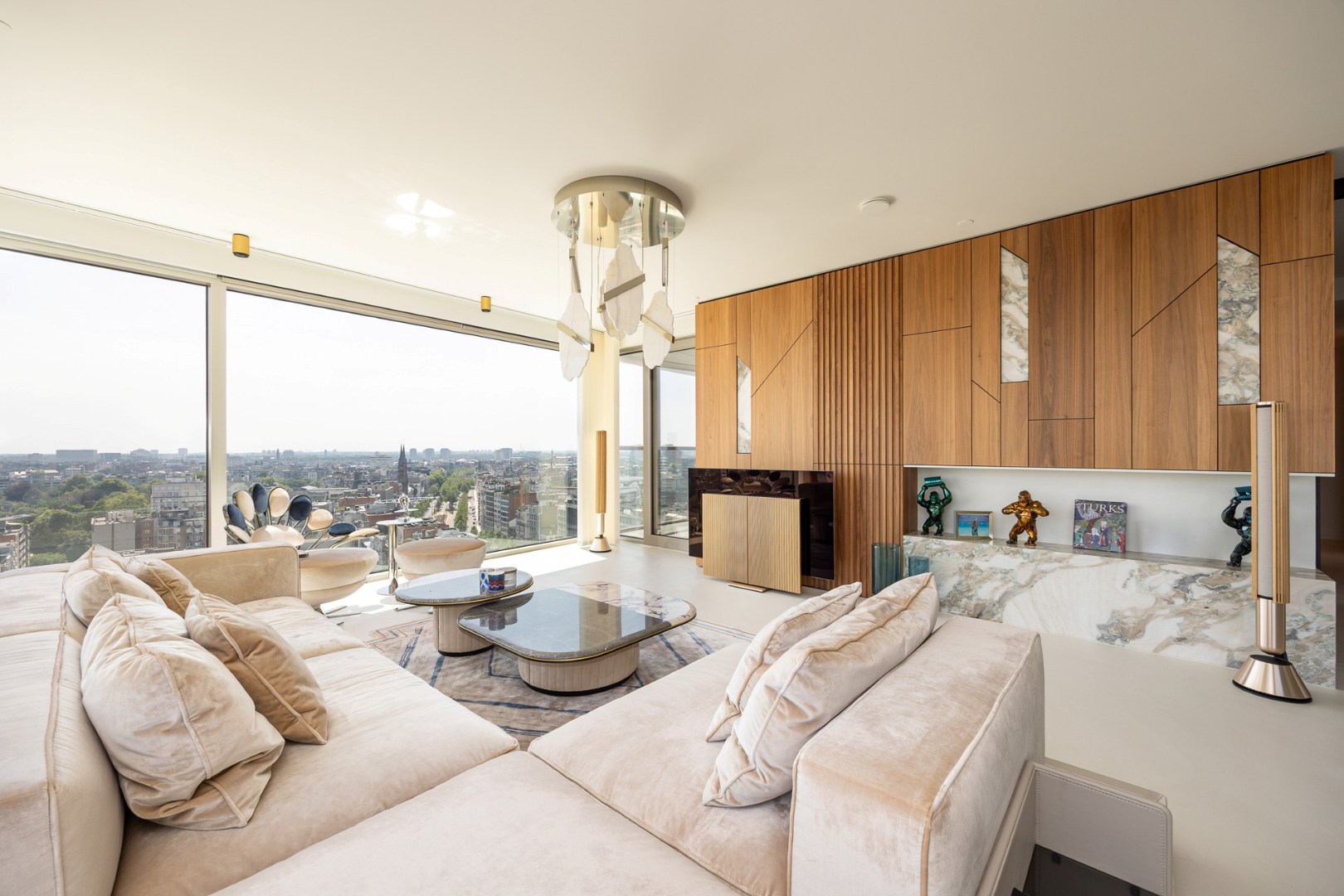 Exclusief wonen in Antwerp Tower | Luxueus appt met 3 slpk! - foto 1
