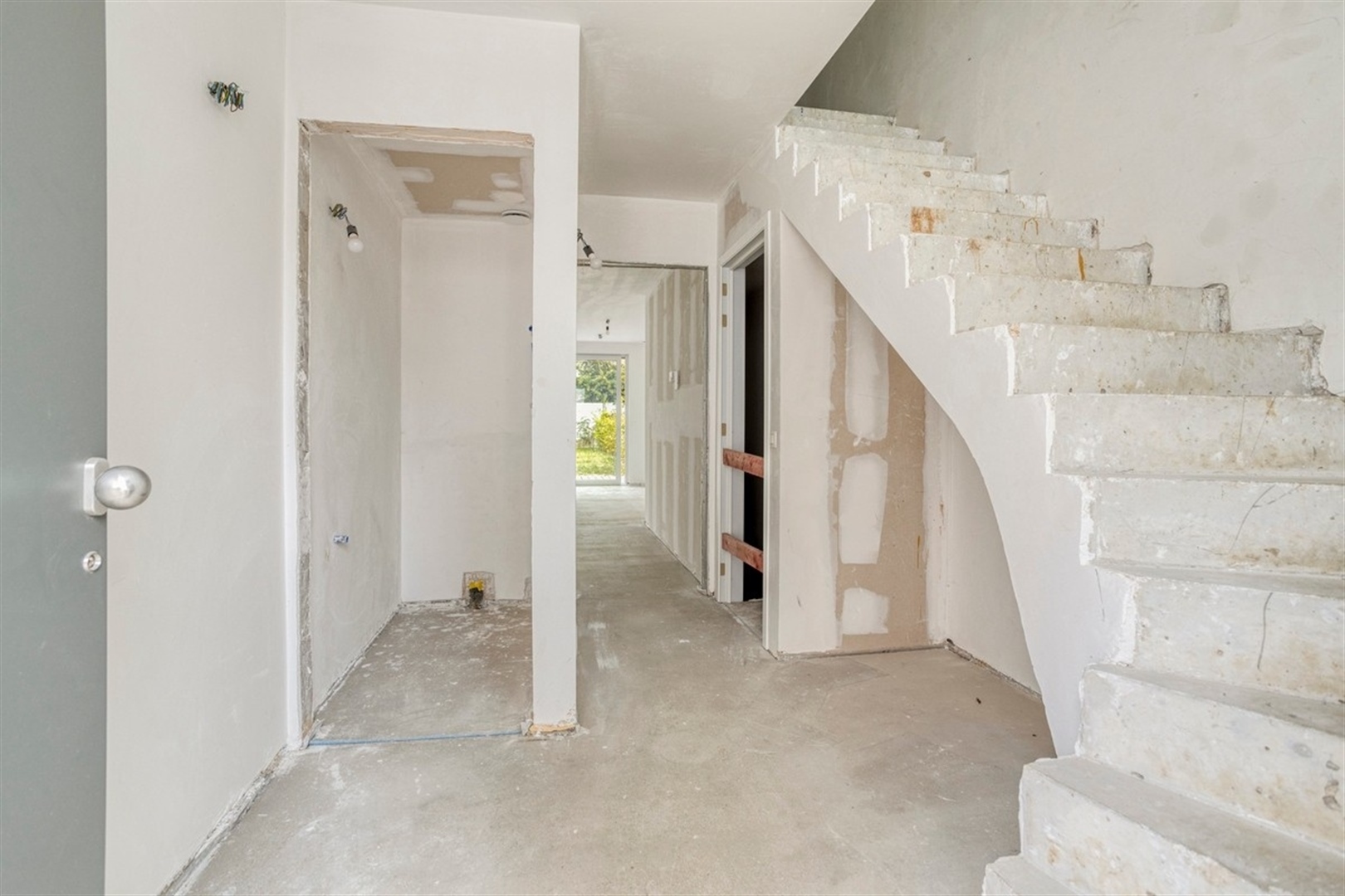 Ruime stadswoning, semi-afgewerkt - foto 5