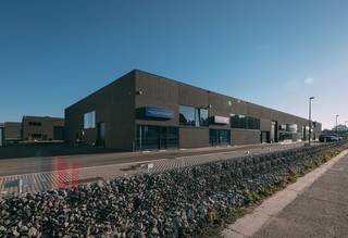 Deze KMO-unit is uniek gelegen aan het " 'T Sas" in Kampenhout, langs de Vekestraat, te midden van de economische driehoek Kampenhout –...