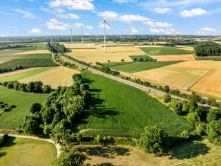 Perceel landbouwgrond van 1ha36a02ca gelegen op een mooie locatie te Ketsingen (Tongeren), op de hoek van de Demerbronstraat en de Kapoelstraat...