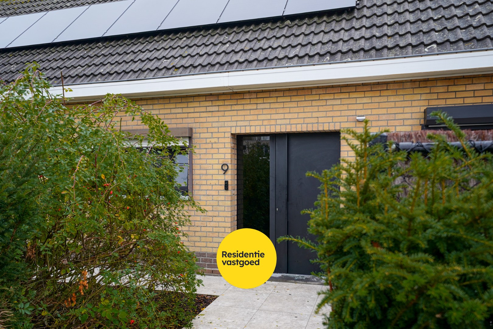 House for sale in Ostend with 3 bedrooms - photo 2