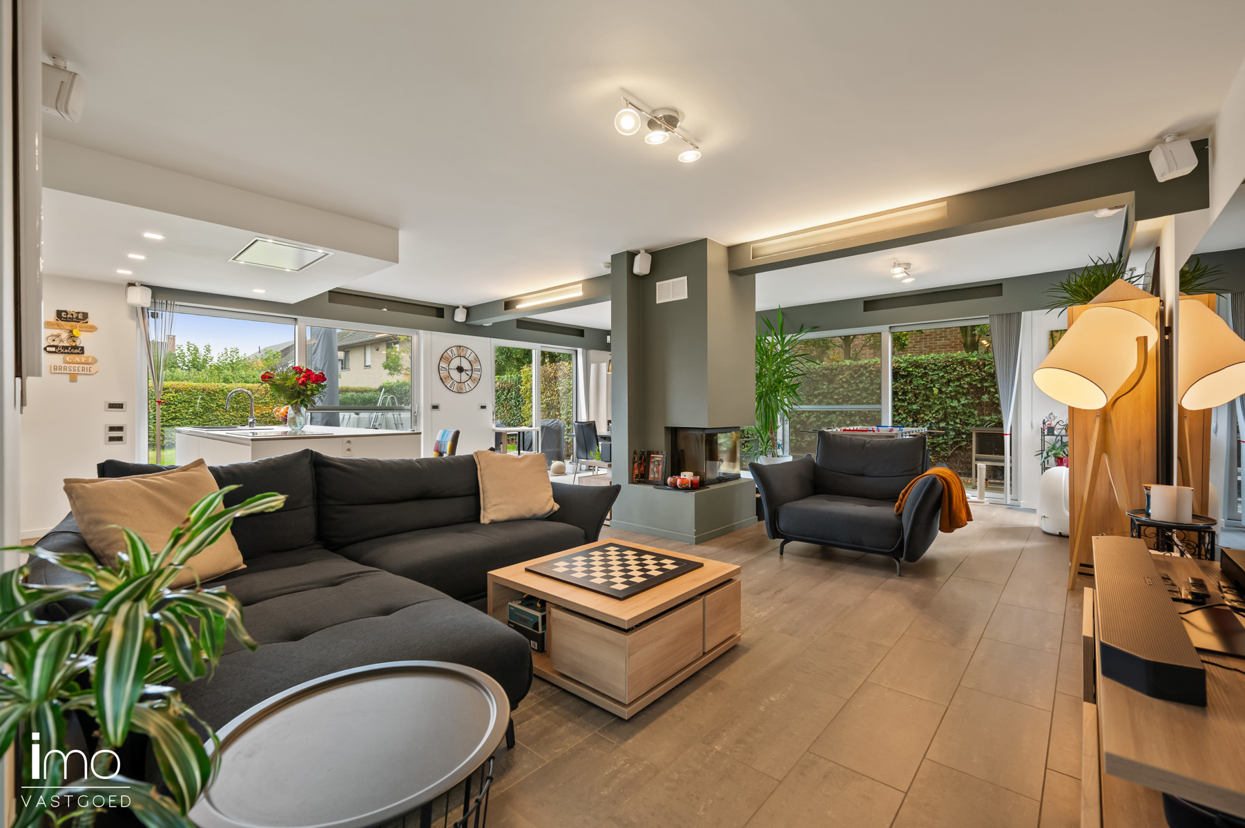 Ruime instapklare woning nabij het centrum van Putte - foto 3