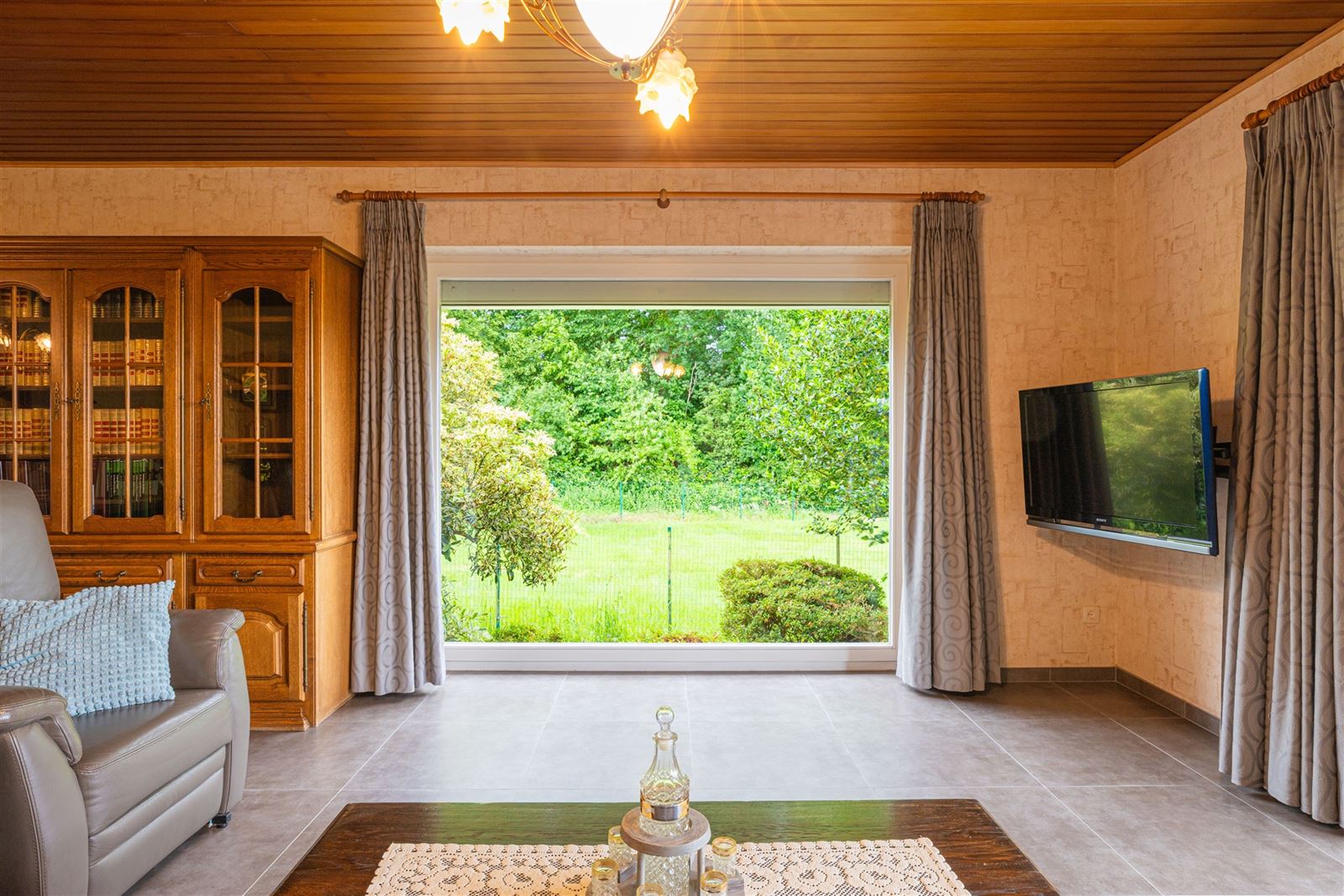 INSTAPKLARE VILLA MET LOODS TE ZWALM - foto 5
