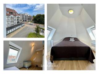 Droom je van een eigen stek aan zee waar je elk weekend kan ontsnappen aan de drukte? Waar ja na een strandwandeling te voet een terrasje meepikt, 's morgens verse koffie haalt bij de bakker om de hoek en samen geniet van alles wat Koksijde te bieden heeft? Dan voelt je je hier meteen thuis.<br /><br />Dit instapklare duplex-appartement combineert de gezelligheid van een woning met het comfort van een appartement. De lichtrijke leefruimte met haar prachtige vide creëert een open en warme sfeer die je niet vaak terugvind. Hier komt je echt tot rust, of je nu een weekend aan zee doorbrengt of langere vakanties plant.<br /><br />Met drie volwaardige slaapkamers en twee badkamers is er bovendien ruimte genoeg om kinderen, kleinkinderen of vrienden comfortabel te ontvangen. Zo geniet je zelf van alle rust, terwijl iedereen voldoende privacy behoudt.<br /><br />De centrale ligging is een absolute troef. Winkels, restaurants, gezellige terrasjes en het strand bevinden zich op wandelafstand. Je wagen mag gerust blijven staan op de ruime parking voor de deur terwijl je volop geniet van het leven aan de Belgische kust. Met de twee fietshaken (inbegrepen in de verkoop) heb je ook altijd een vaste plek voor je fietsen en strandspullen kan je gemakkelijk kwijt in de ondergrondse berging.<br /><br />Ben je op zoek naar een zorgeloos tweede verblijf waar je onmiddellijk van kan genieten? Dan is dit duplex-appartement beslist een bezoek waard. Contacteer De Huisleverancier voor een persoonlijke rondleiding en ontdek zelf waarom dit appartement zoveel meer aanvoelt als een echte thuis aan zee.<br /><br />EPC : 355 kWh/m<sup>2</sup> (Label D)<br />Stedenbouwkundige inlichtingen in aanvraag<br />Waterinfo : P-Score = A, G-Score = A<br /><br />Dit is niet wat je zoekt ? Al gehoord van AANKOOPBEGELEIDING ? Wij zoeken, bezoeken en onderhandelen mee met jou voor eigendommen die worden aangeboden door particulieren, andere makelaars of eigendommen die zelfs (nog) niet te koop staan?<br />Vraag meer informatie over aankoopbegeleiding via welkom@dehuisleverancier.be of 0489/069.000<br /><br />de Huisleverancier : Persoonlijk, voor iedereen Service, Kwaliteit en Vertrouwen !<br />