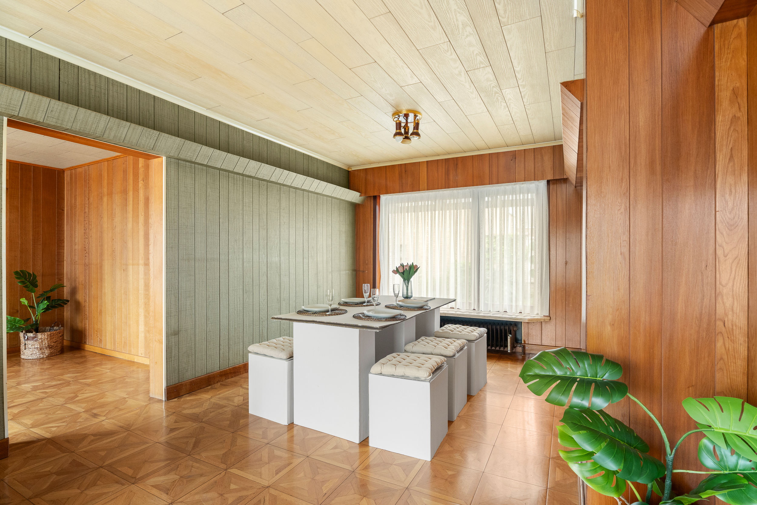 Ruime halfopen woning met 4 slaapkamers in centrum - foto 5