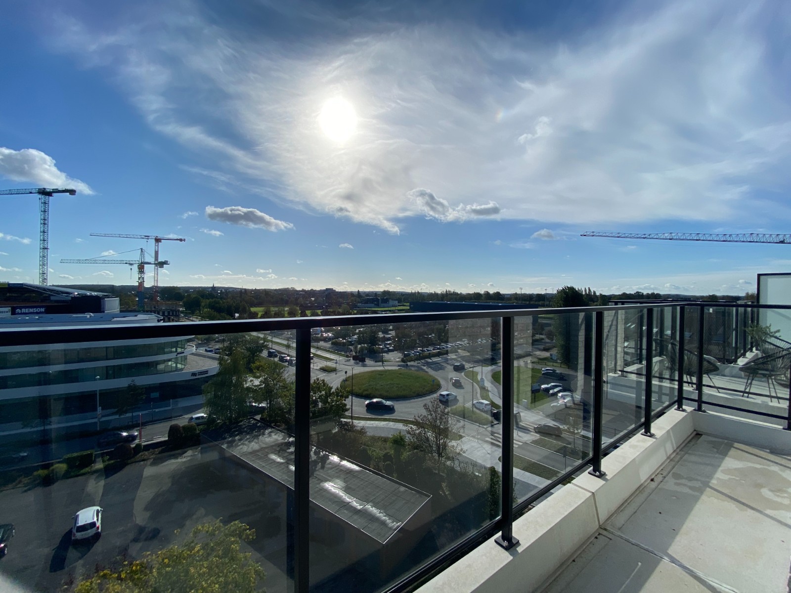 STIJLVOL NIEUWBOUWAPPARTEMENT MET 2 SLAAPKAMERS EN ZONNETERRASSEN – TOPLIGGING IN WAREGEM - photo 5
