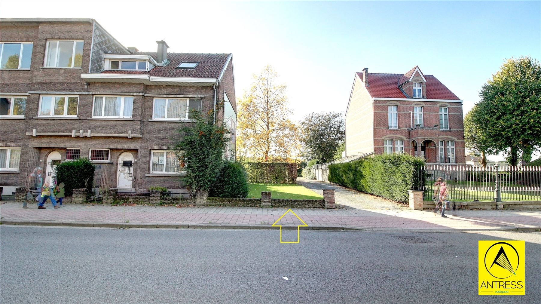 Bouwgrond voor ruime half open bebouwing! - foto 1