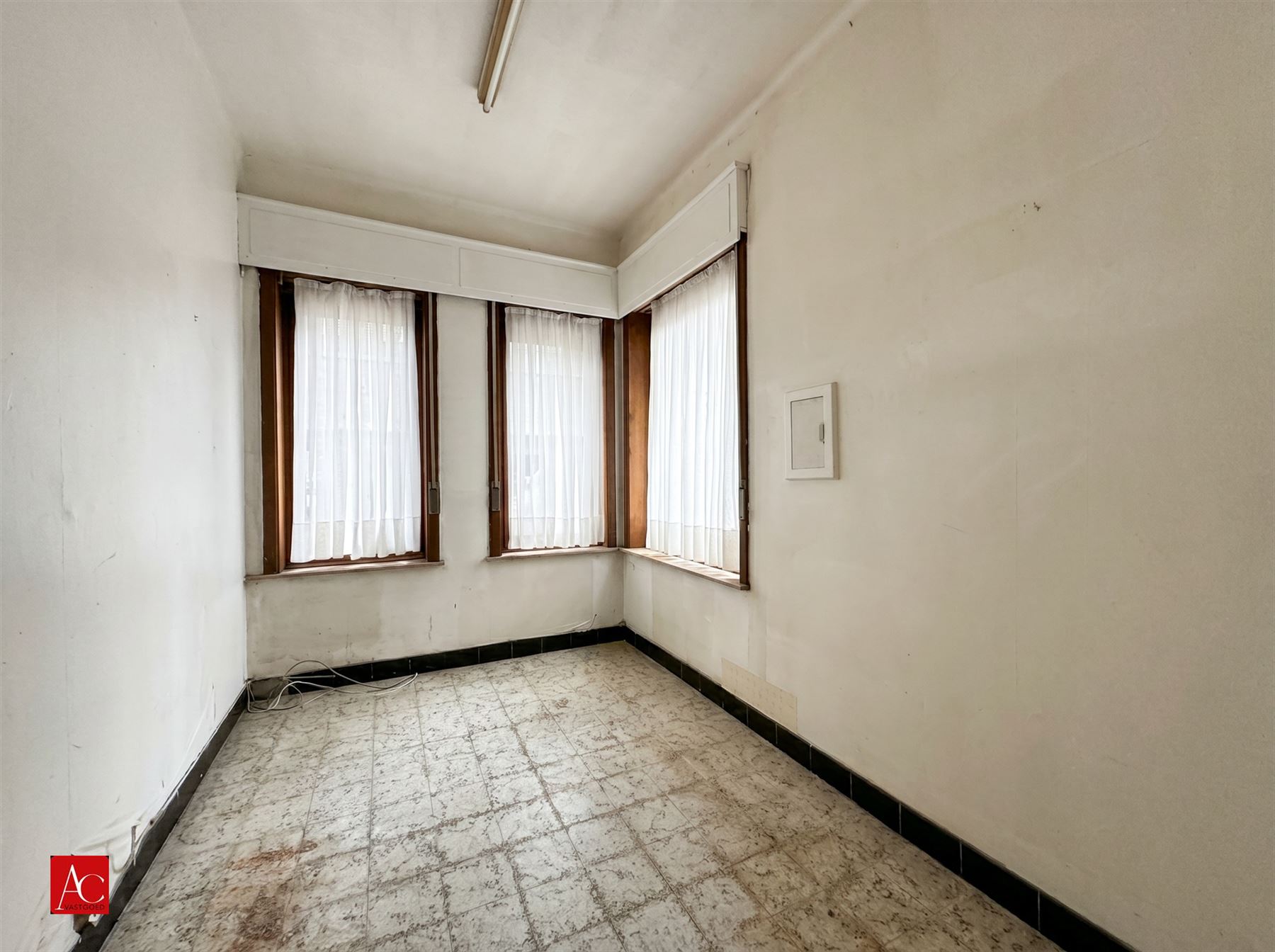 Degelijke renovatiewoning te Stekene - foto 5