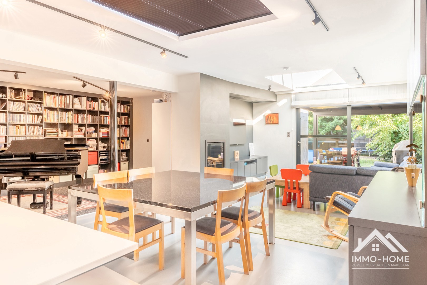 Héél erg ruime gerenoveerde woning met garage nabij centrum Lokeren! - foto 5