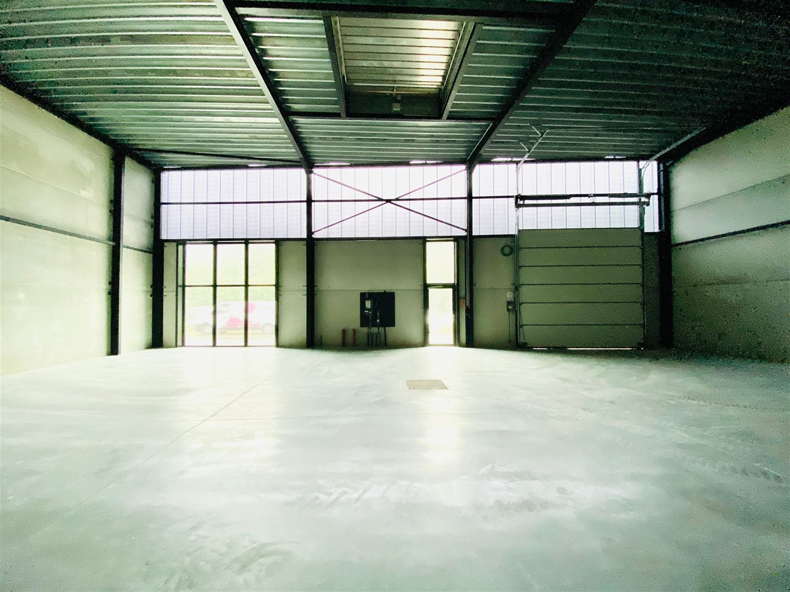 MAGAZIJN (UNIT 15) MET 5 PARKEERPLAATSEN TE DENDERMONDE - foto 5