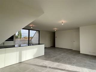 DESTELBERGEN - Ben je op zoek naar een nieuwbouw appartement met 2 slaapkamers TE HUUR in Destelbergen centrum?Dan is dit appartement misschien iets...