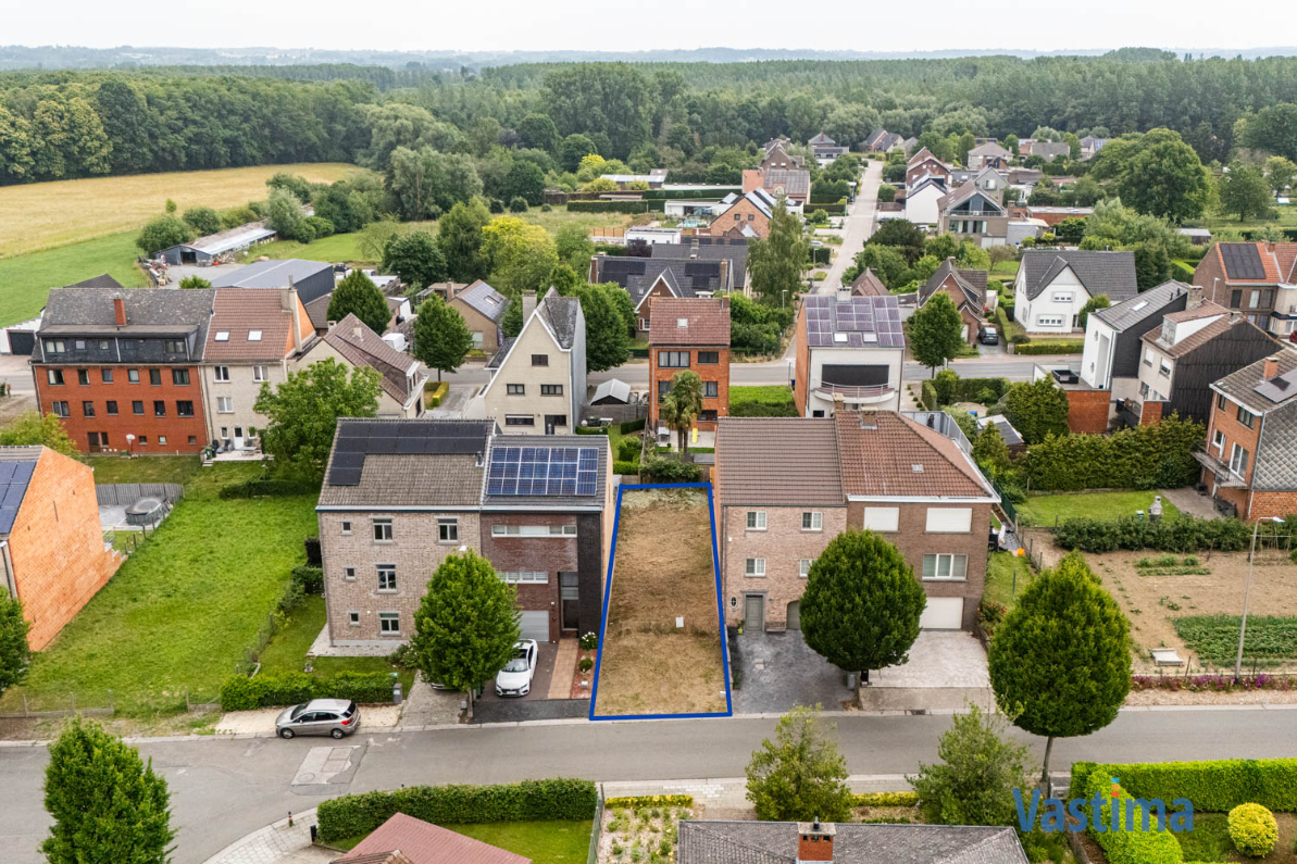 Bouwgrond in rustige woonwijk nabij alle voorzieningen - photo 5
