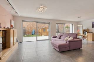 Are you looking for a recent, energy-efficient apartment with a garden in a prime location? Then this one-bedroom ground floor apartment in the...