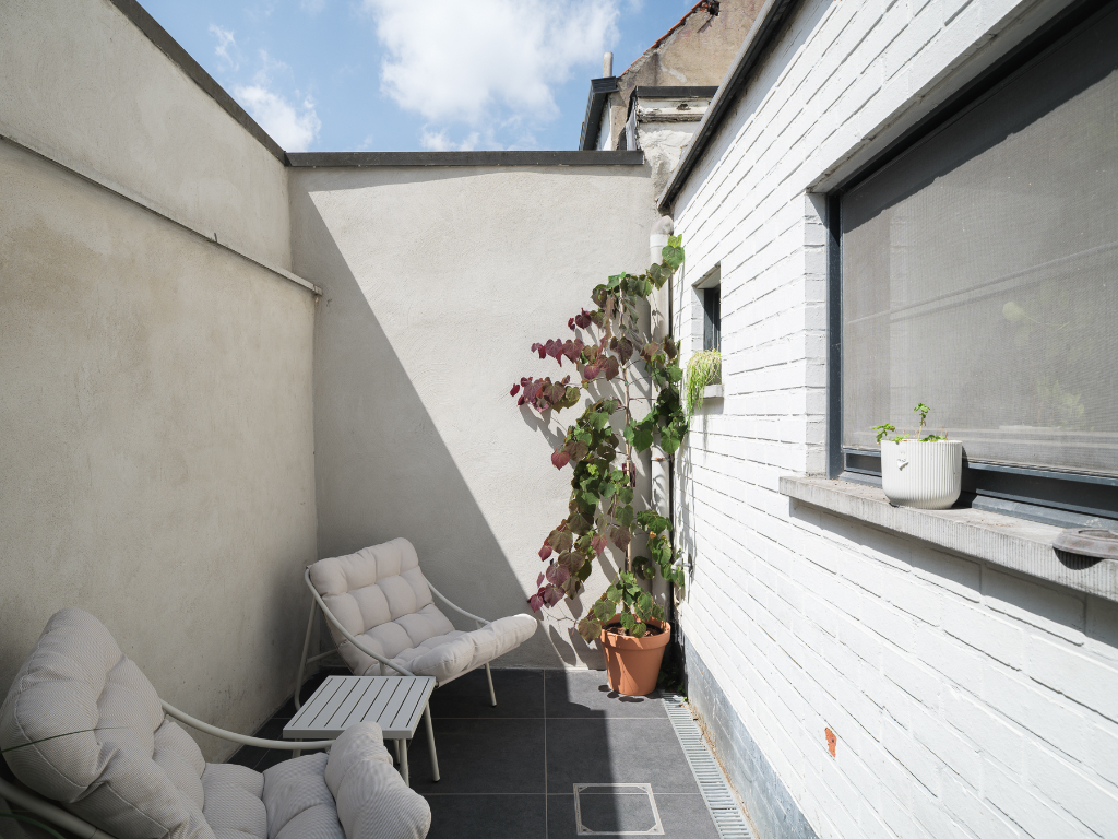 Ledeberg - Instapklare woning met 2 slaapkamers en stadskoer - foto 3