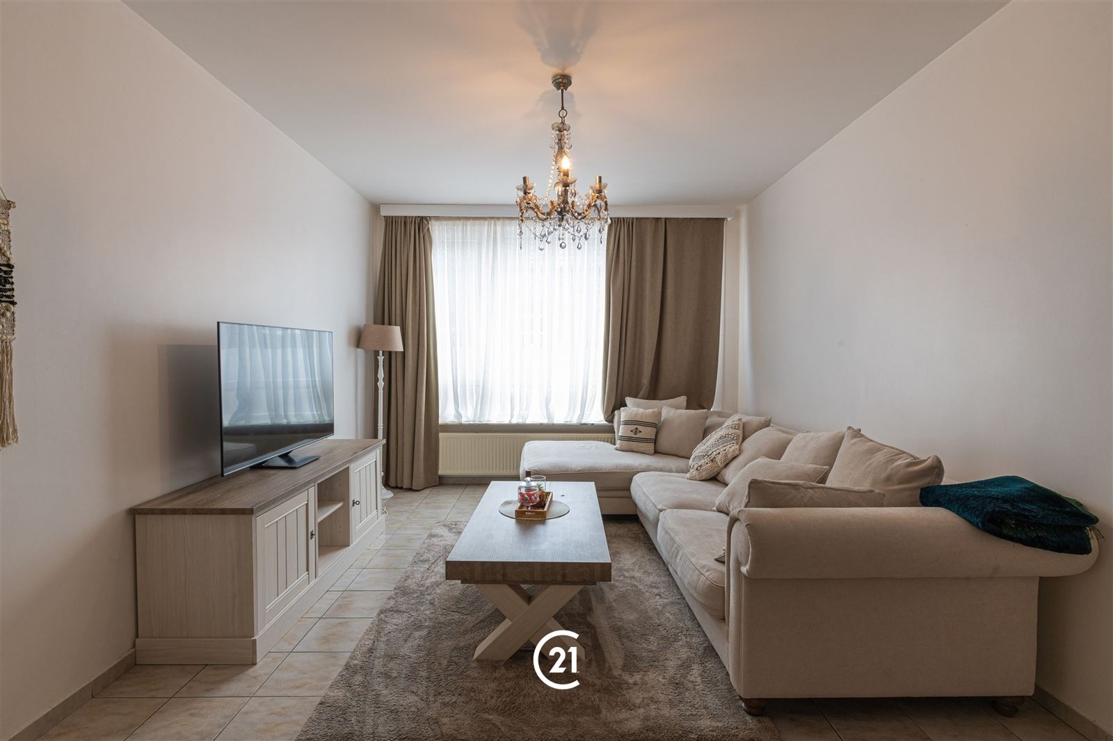 Apartment building - photo 4