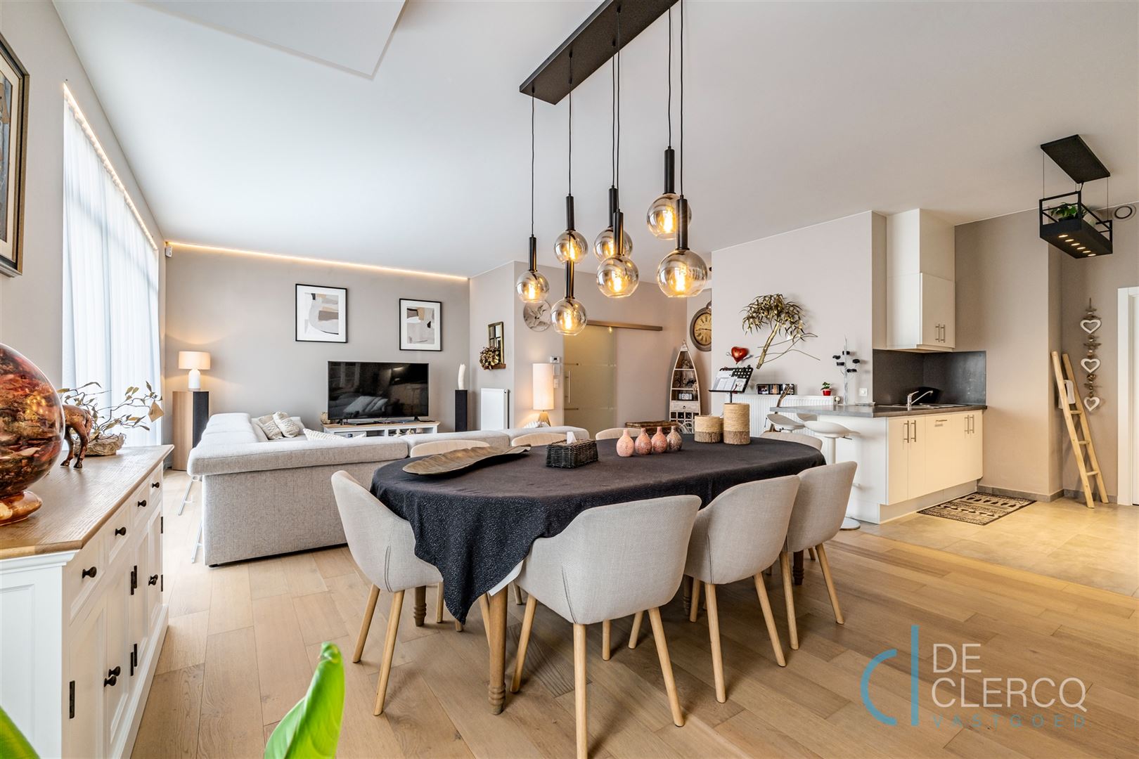 Modern, recent appartement te koop met garage in Gent! - foto 4