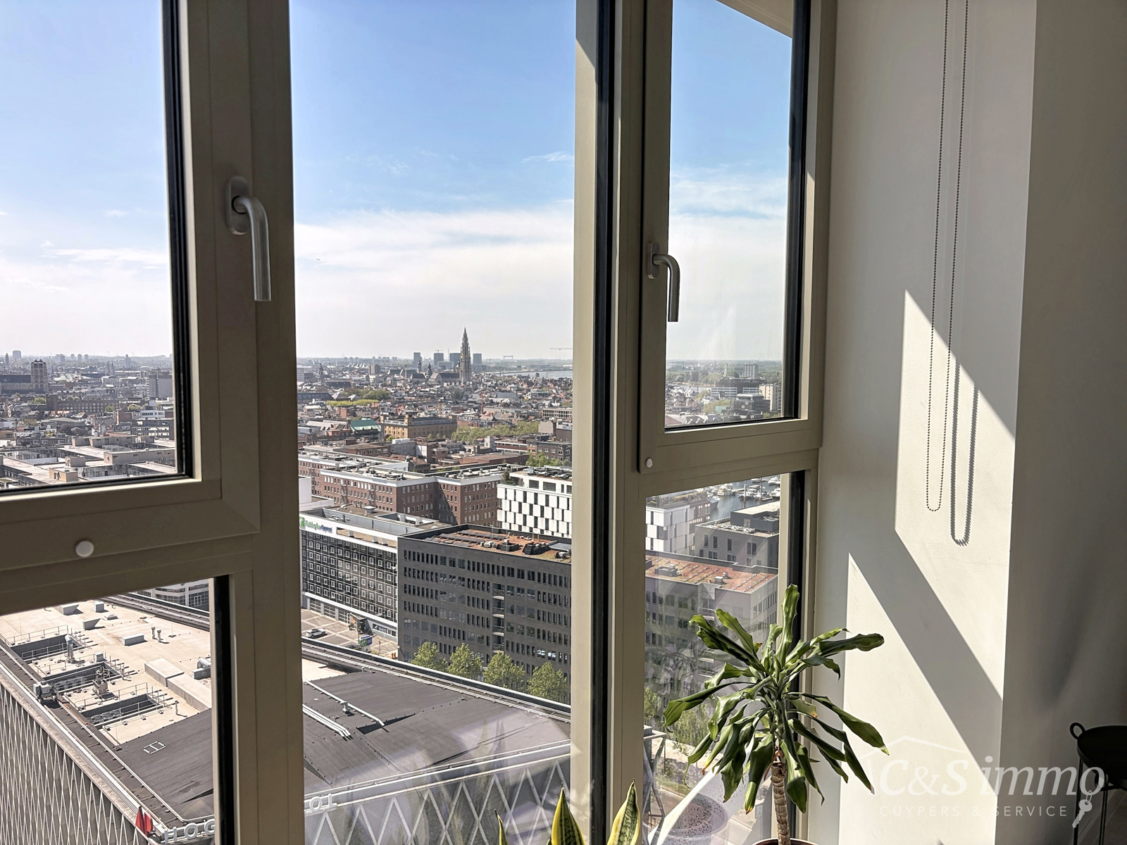 Luxe appartement in Doktoren op de 20e verdieping - foto 2