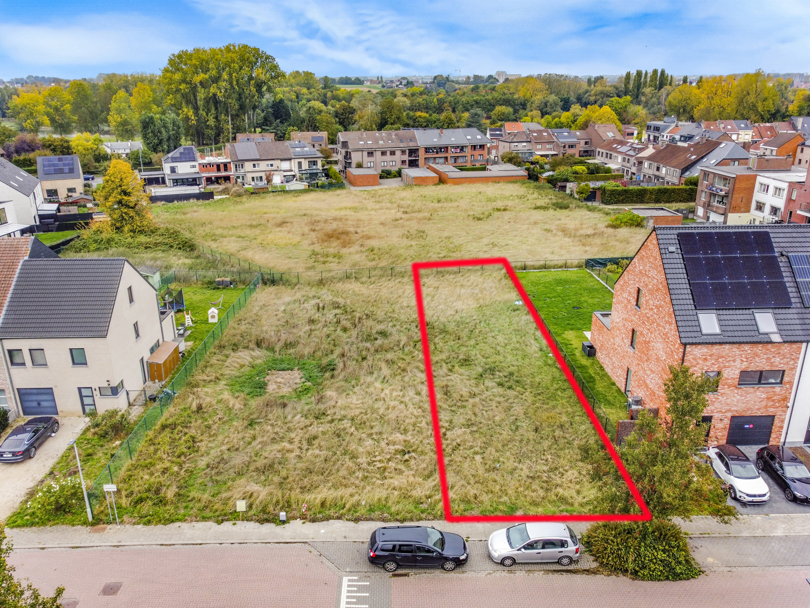 Perceel bouwgrond HOB in rustige en residentiële straat - foto 1