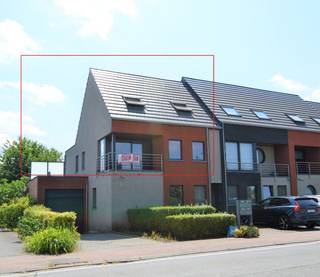 Prachtig duplex appartement met 3 slaapkamers en 2 ruime terrassen.Gelegen langs de Dijle op fietsafstand (4km) van het centrum van...