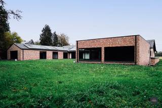 Voor meer informatie, extra foto’s of om een bezoek in te plannen, contacteer Gil via 016 792 900 of gil.christiaens@homixx.beOntdek het...