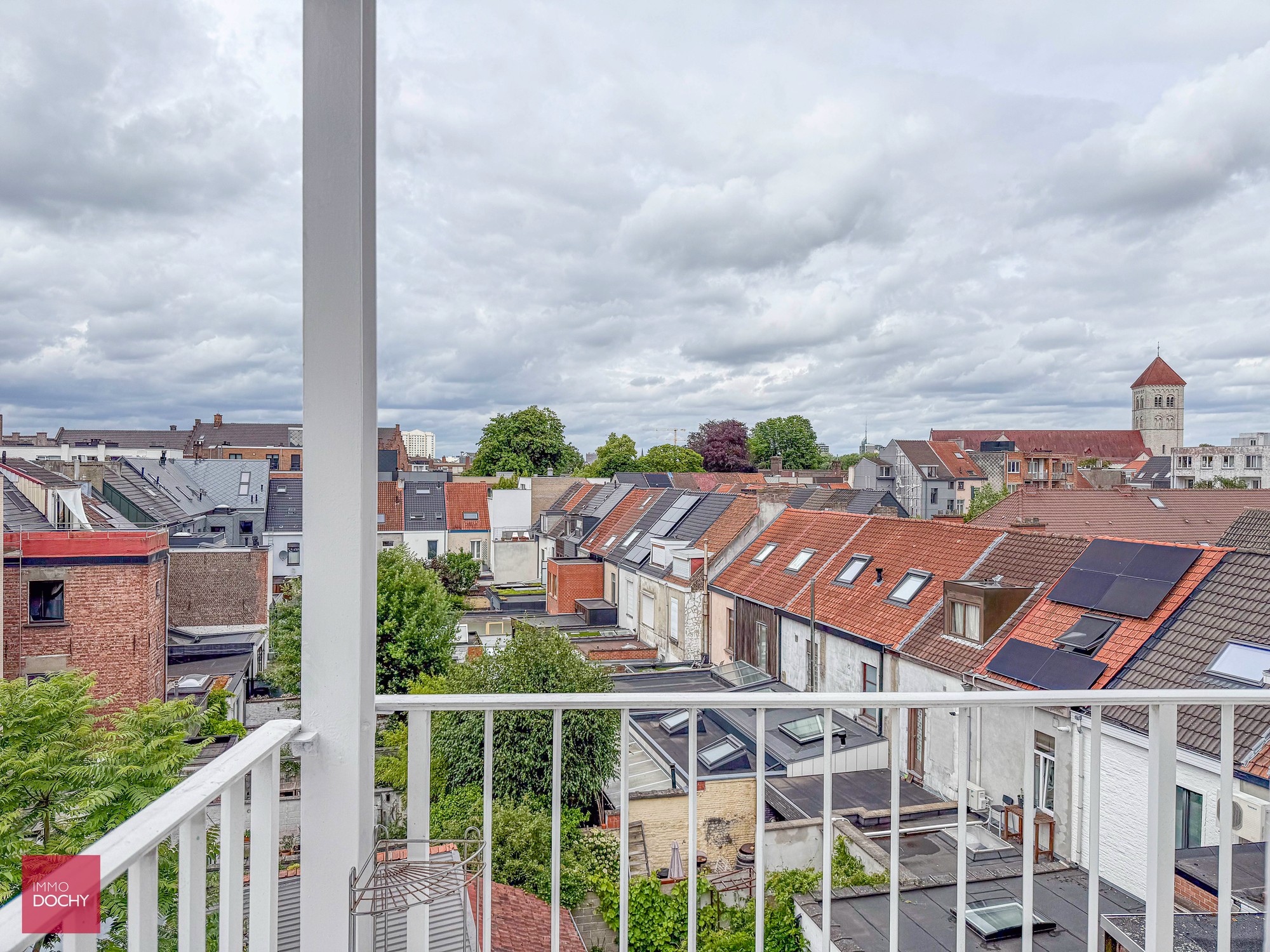 Appartement op bovenste verdieping in kleine residentie | Koningin Elisabethlaan - foto 3