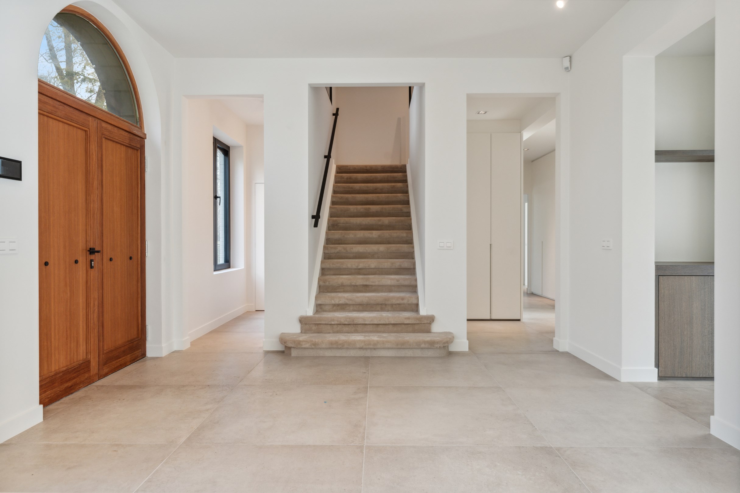 Luxury villa on approximately 3,628m² with swimming pool - photo 5