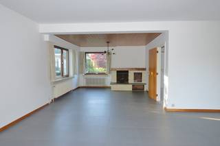 Rustig en residentieel gelegen woning te huur in Grimbergen, op wandelafstand van het busstation en met een vlotte verbinding naar de Brusselse...
